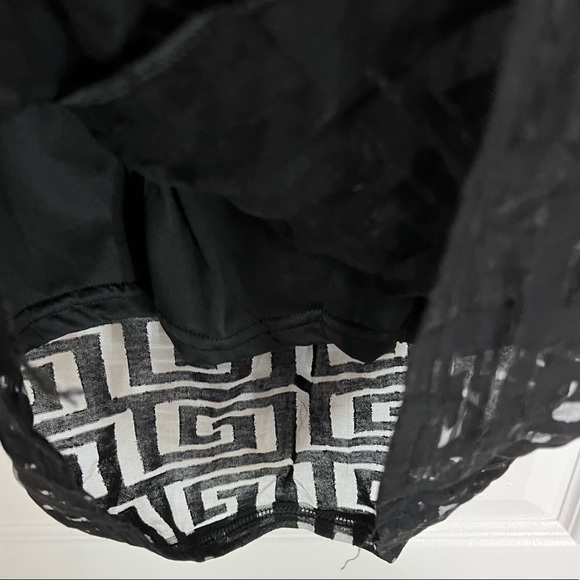 Little black dress mini sheer fully lined - Picture 4 of 6